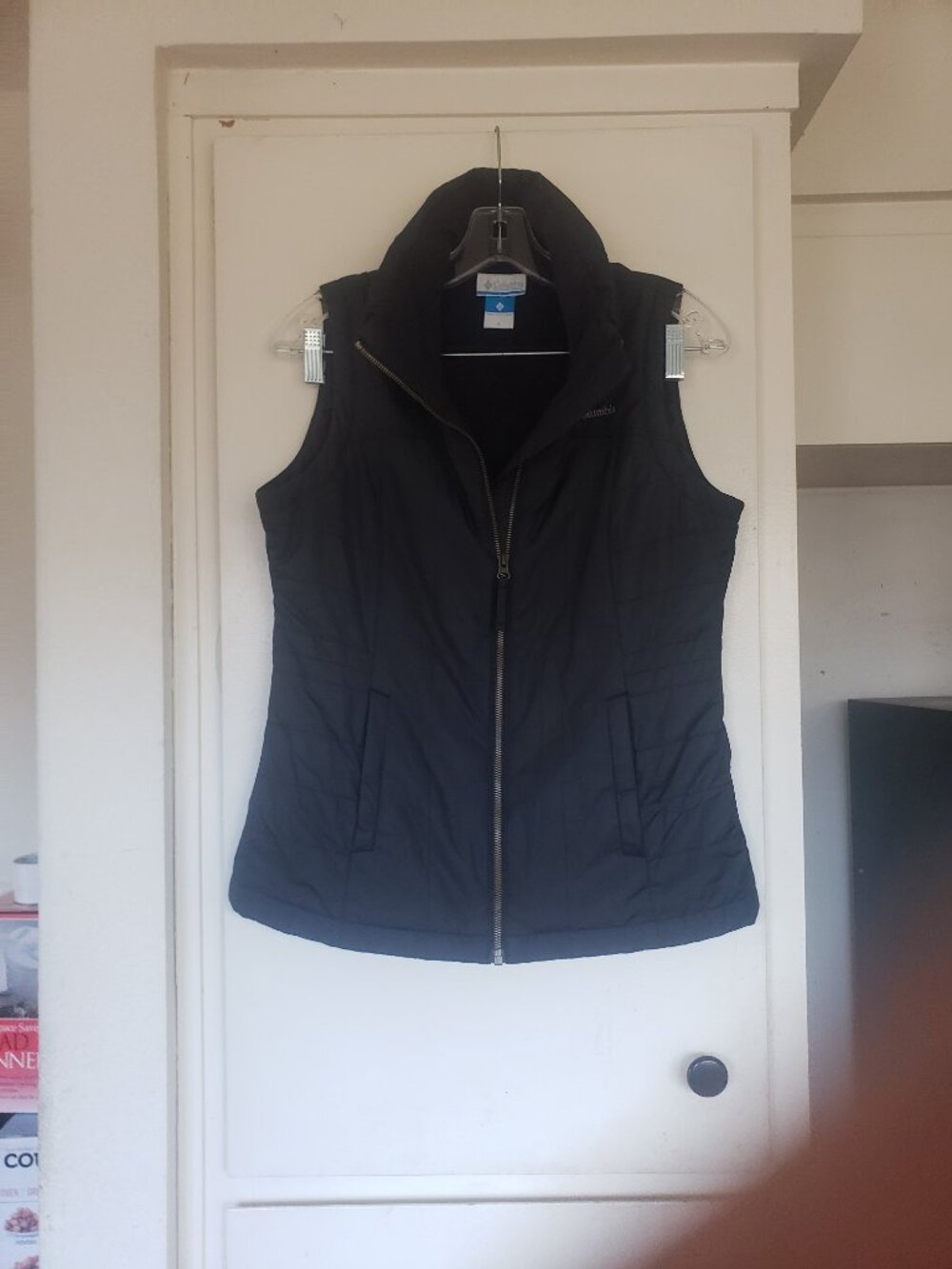 Columbia Black Vest Size Small